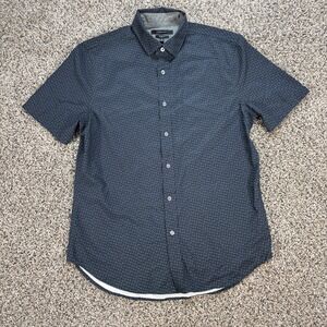 Tahari Mens Size M Slim Fit Short Sleeve Button Down Shirt Navy Blue Micro Print